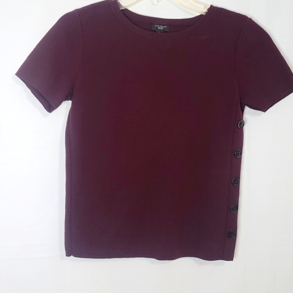 Ann Taylor Factory Women's Knit Top Size Small Petite with Button Accents